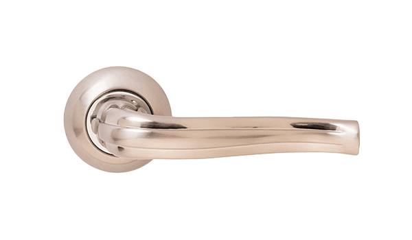 رزتی الما کروم